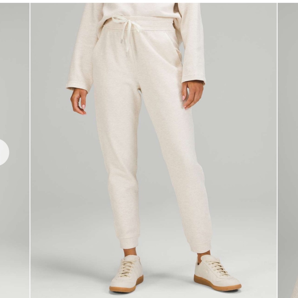 Lululemon Ribbed HR 7/8 Jogger 25”